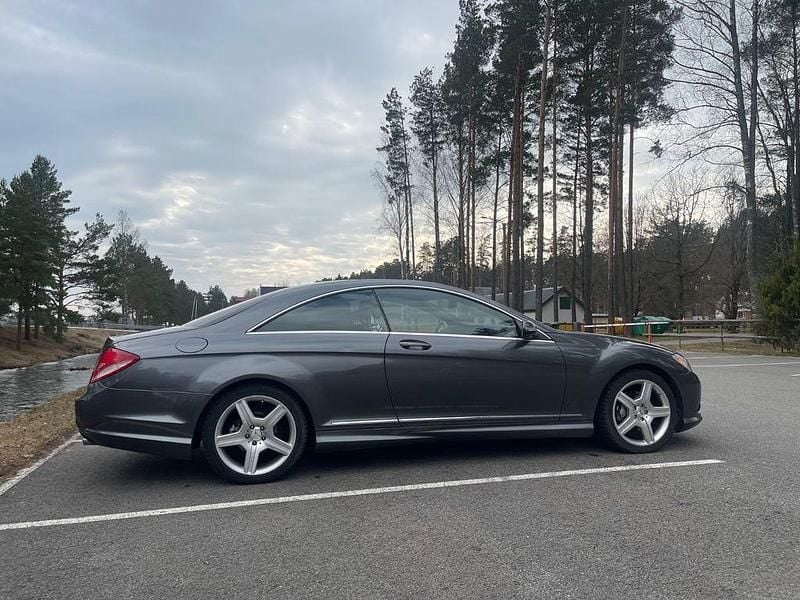 Gebraucht Mercedes CL500 387 PS (284 kW) 2008 Grau Coupé