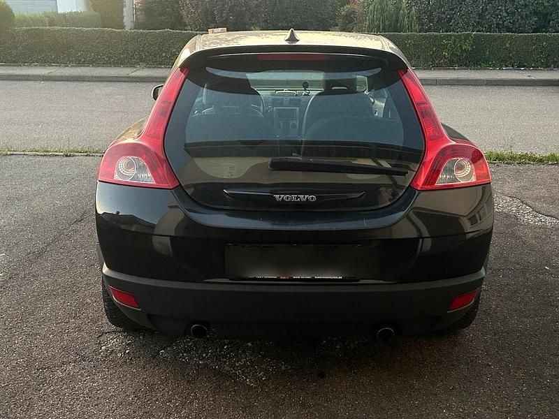 Schwarz Gebraucht 2008 Volvo C30 Kleinwagen | 1.300 € - Bild 1/4