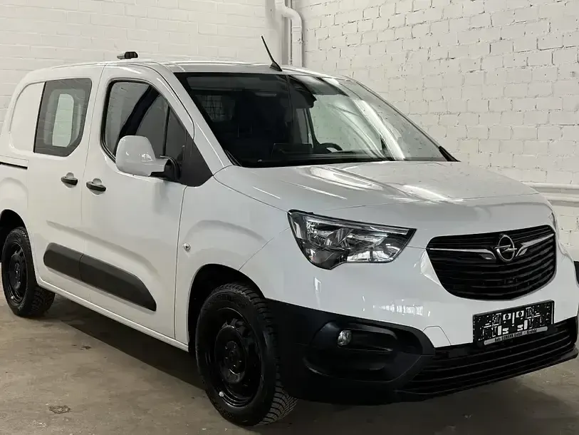 Gebraucht Opel Combo Edition 102 PS (75 kW) 2021 Weiß Van / Kleinbus