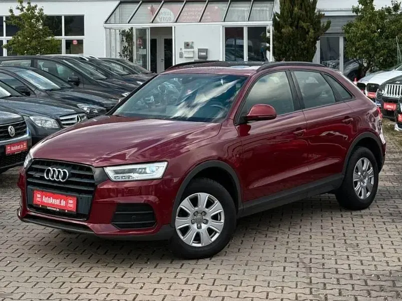 Gebraucht Audi Q3 Ambiente 179 PS (131 kW) 2017 Rot SUV