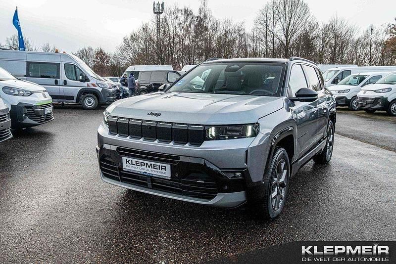 Neu Jeep Compass 136 PS (100 kW) 2026 Yosemite grey SUV