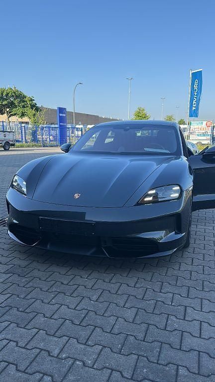 Gebraucht Porsche Taycan 319 kW (435 PS) 2025 Schwarz Limousine