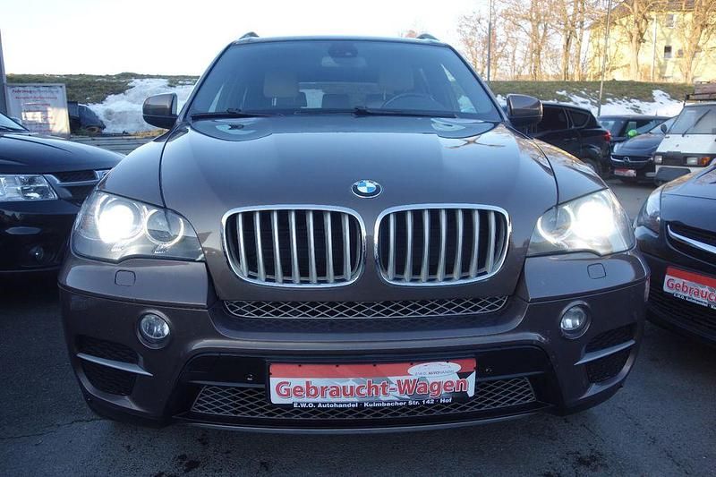 Gebraucht BMW X5 Comfort Edition 306 PS (225 kW) 2010 Braun SUV