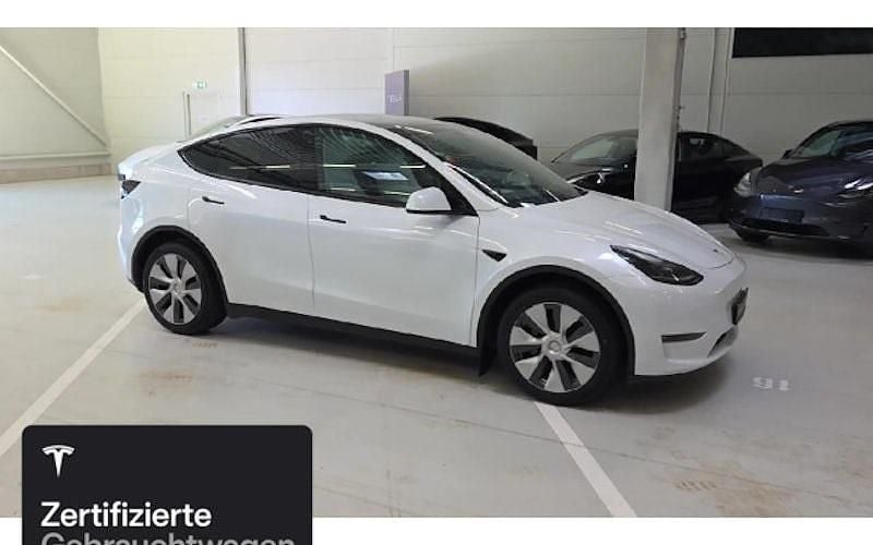 Gebraucht Tesla Model Y 273 kW (372 PS) 2023 Weiß SUV