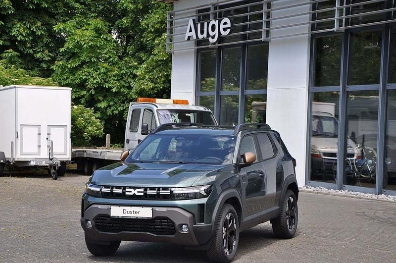 Grün Neu 2025 Dacia Duster Extreme SUV | 30.740 € (Teuer) - Bild 1/4