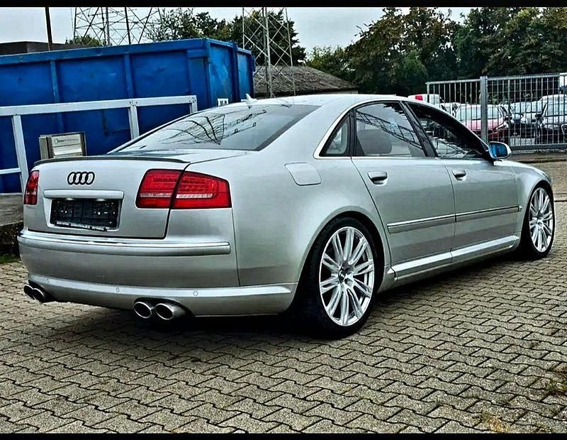 Gebraucht Audi A8 280 PS (205 kW) 2005 Grau Limousine