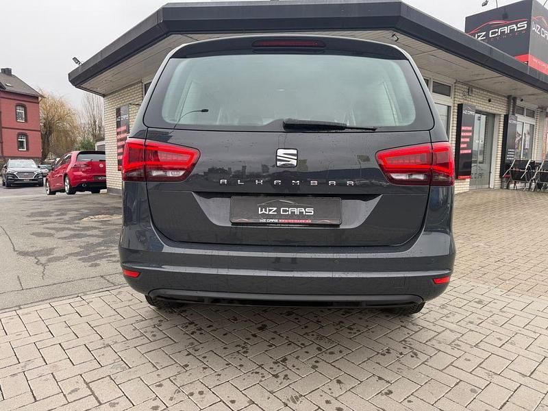 Gebraucht Seat Alhambra Style 150 PS (110 kW) 2017 Uranogrey Van / Kleinbus