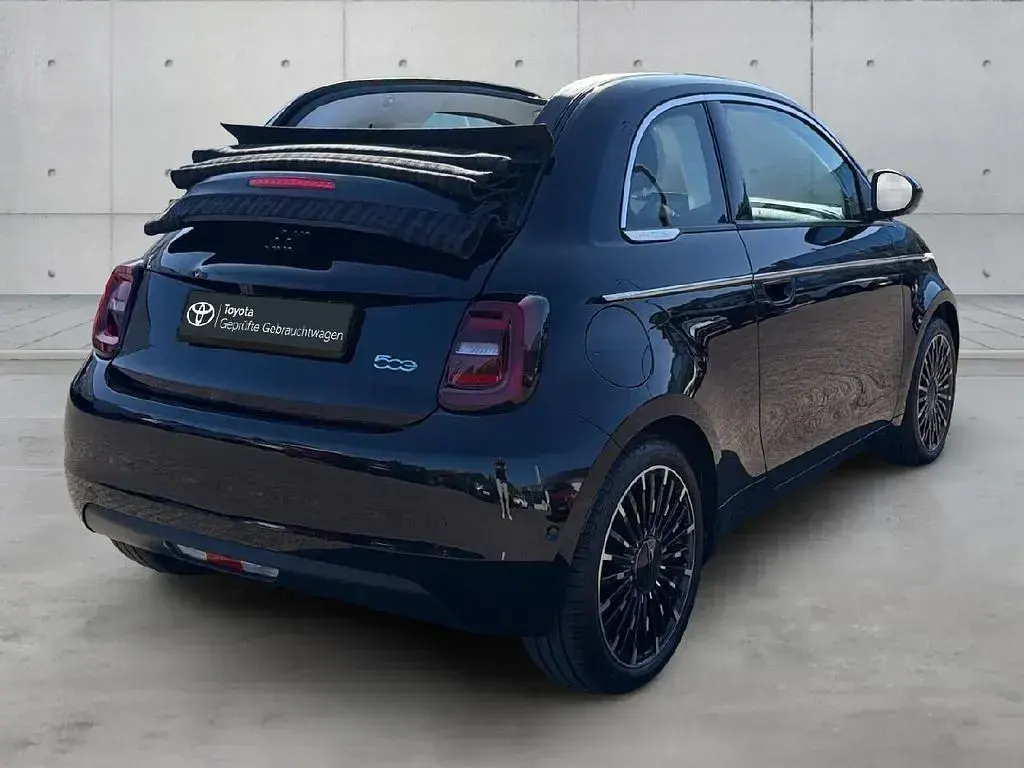 Gebraucht Fiat 500e La Prima 86 kW (118 PS) 2023 Other Cabrio