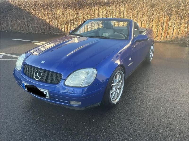 Blau Gebraucht 1997 Mercedes SLK230 Cabrio | 4.500 € (Fairer Preis) - Bild 1/4