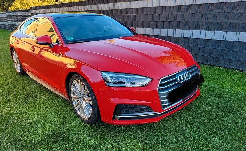 Rot Gebraucht 2019 Audi A5 Sportback S-Line Limousine | 25.900 € (Superpreis) - Bild 1/4