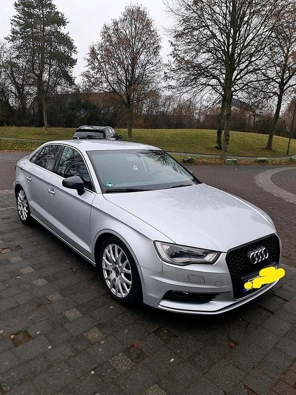 Gebraucht Audi A3 Ambition 140 PS (102 kW) 2014 Silber Limousine