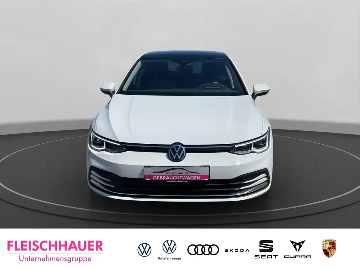 Gebraucht VW Golf VIII Style 150 PS (110 kW) 2022 Silber Kombi