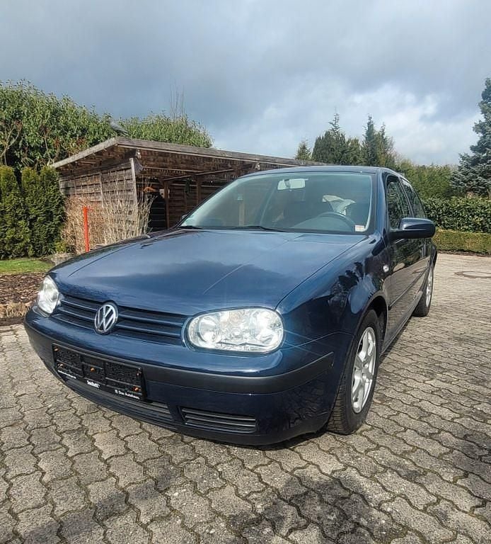 Gebraucht VW Golf IV Basis 75 PS (55 kW) 2001 Blau Limousine