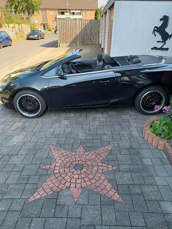 Gebraucht Opel Cascada Edition 170 PS (125 kW) 2013 Schwarz Cabrio