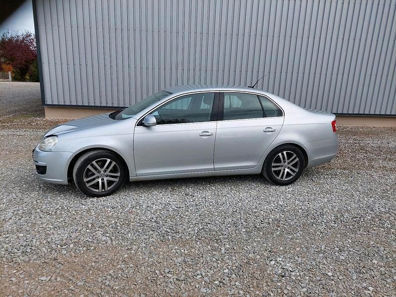 Gebraucht VW Jetta Sportline 200 PS (147 kW) 2006 Silber Limousine