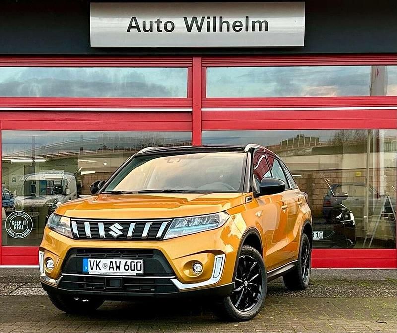 Gebraucht Suzuki Vitara Comfort 116 PS (85 kW) 2024 Solar/cosmic black pearl SUV