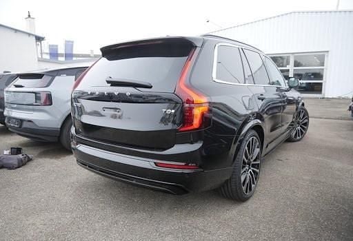 Neu Volvo XC90 Plus 455 PS (334 kW) 2026 Schwarz SUV