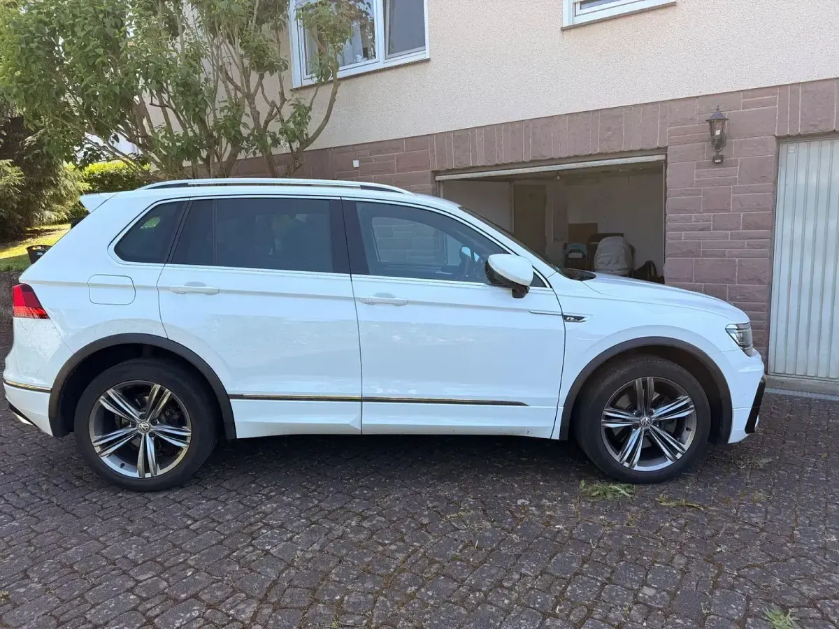 Gebraucht VW Tiguan R-line 220 PS (161 kW) 2017 Weiß SUV