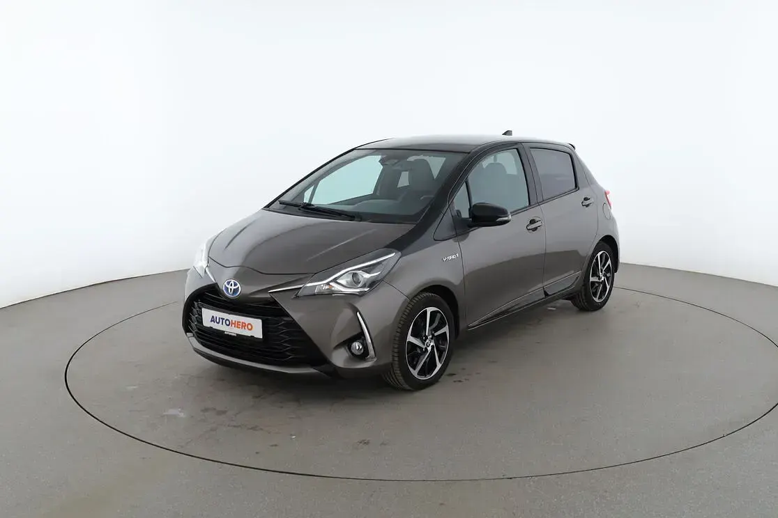 Gebraucht Toyota Yaris Hybrid Style 2020 Limousine