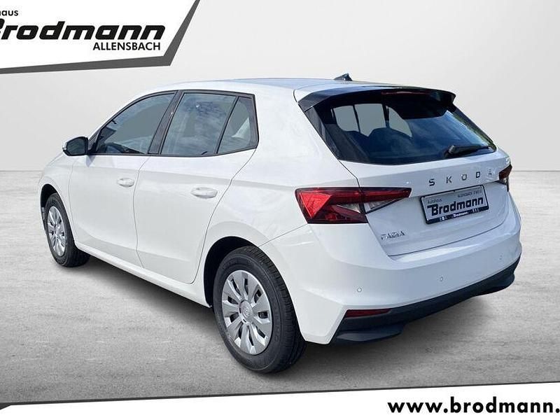 Neu Skoda Fabia Selection 95 PS (69 kW) 2025 Candy weiss Kleinwagen