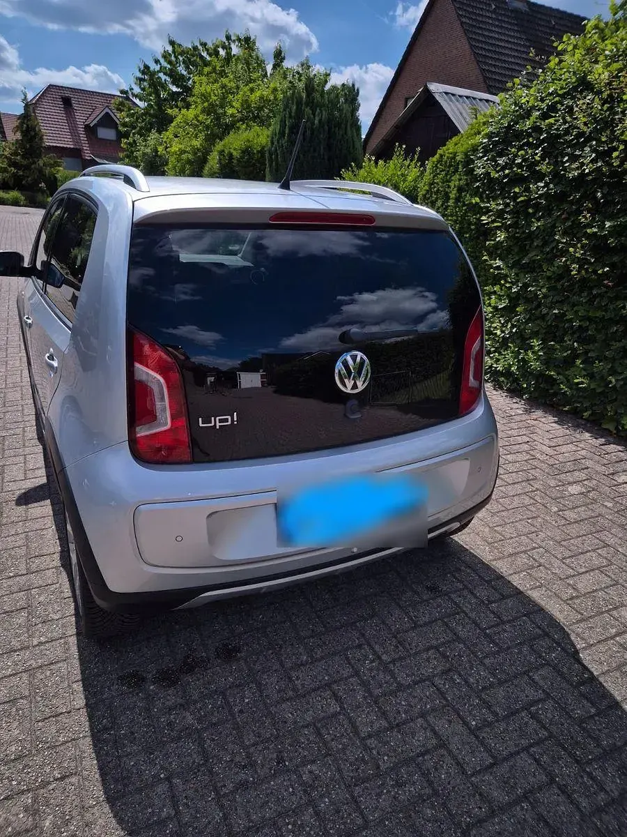Gebraucht VW up! 75 PS (55 kW) 2014 Silber Kleinwagen