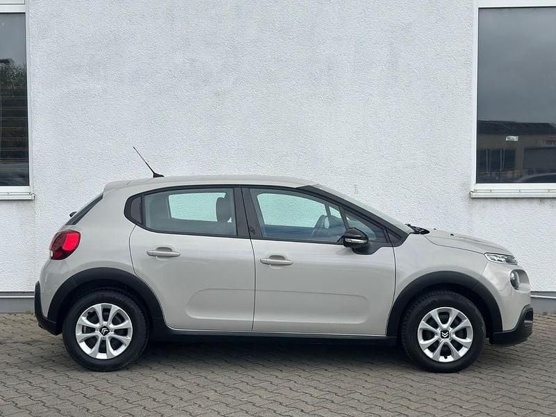 Gebraucht Citroën C3 Feel 82 PS (60 kW) 2017 Grau Limousine