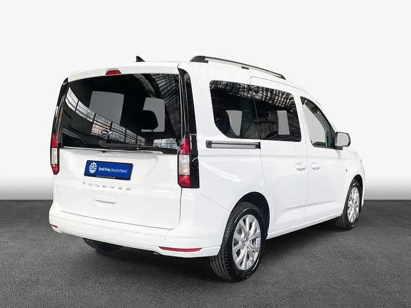 Neu Ford Tourneo Titanium 122 PS (89 kW) 2025 Weiß Kombi