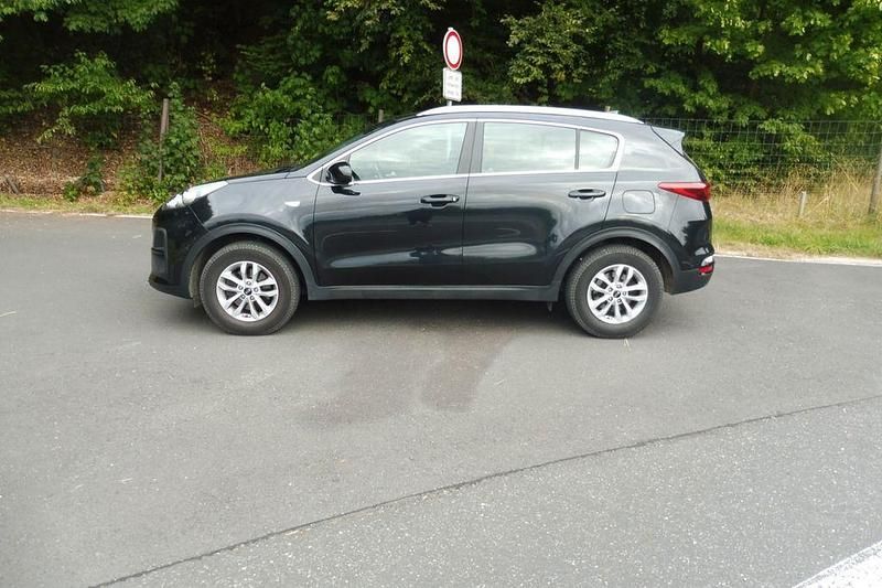 Schwarz Gebraucht 2022 Kia Sportage 2 SUV | 17.450 € (Superpreis) - Bild 1/4