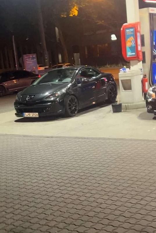 Gebraucht 2008 Peugeot 207 CC Filou Cabrio | 1.000 € (Superpreis) - Bild 1/4