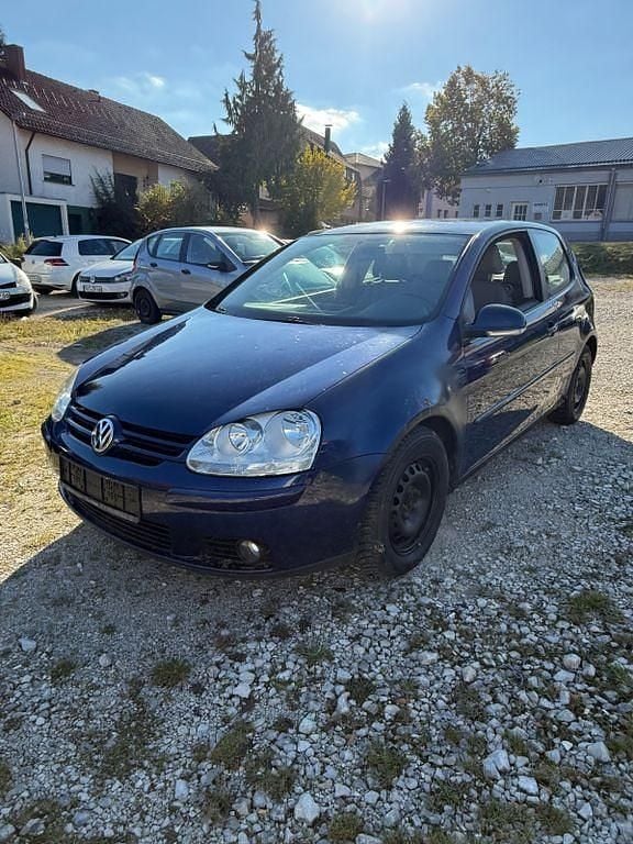 Blau Gebraucht 2005 VW Golf V Comfortline Limousine | 1.200 € - Bild 1/4