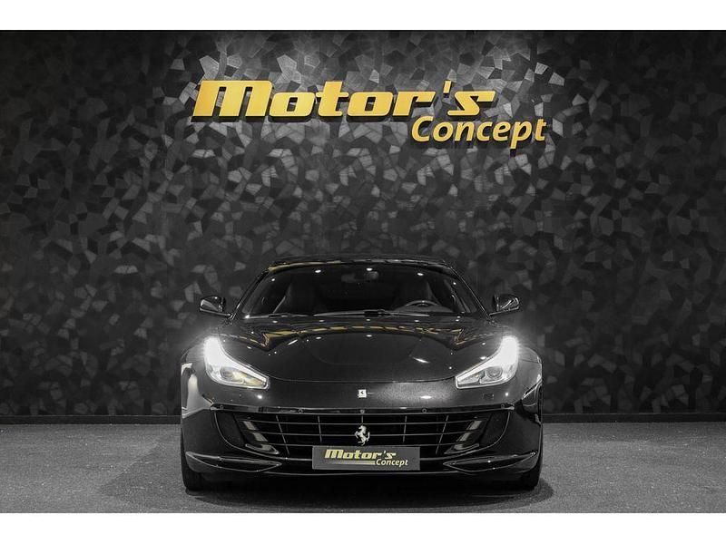 Gebraucht Ferrari GTC4Lusso 610 PS (448 kW) 2018 Schwarz Kombi