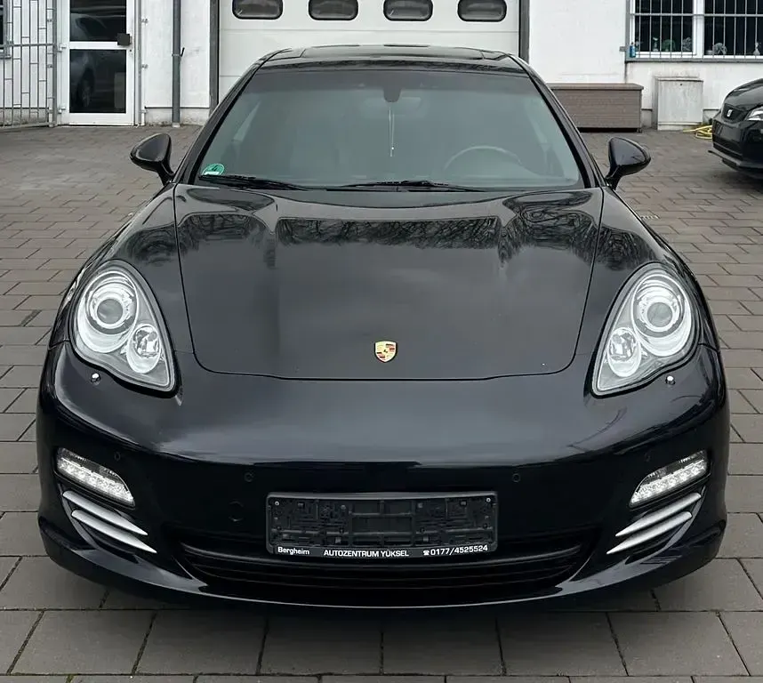 Gebraucht Porsche Panamera 4S 400 PS (294 kW) 2011 Schwarz Limousine