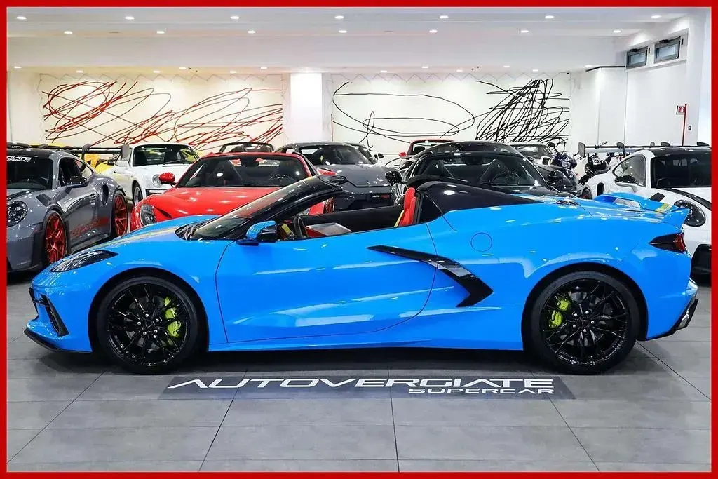 Używany Corvette C8 481 KM (353 kW) 2023 Niebieski Kabriolet