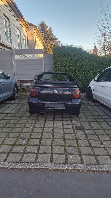 Gebraucht VW Golf Cabriolet 101 PS (74 kW) 2001 Schwarz Cabrio