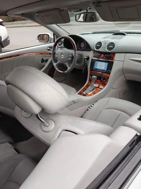 Gebraucht Mercedes CLK500 Elegance 306 PS (225 kW) 2005 Silber Cabrio