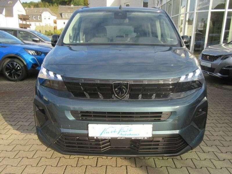 Gebraucht Peugeot Rifter Allure 131 PS (96 kW) 2024 Kiama blau Van / Kleinbus