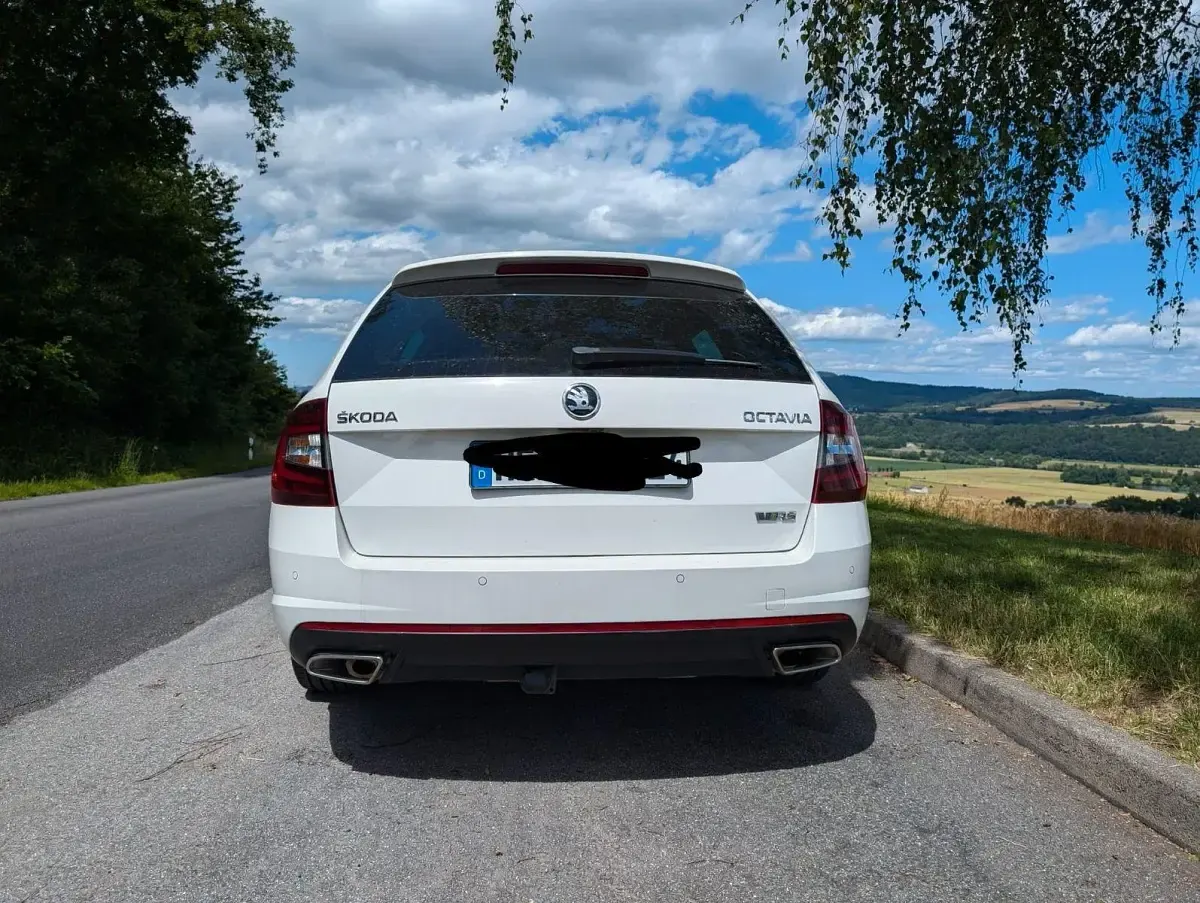 Gebraucht Skoda Octavia RS 245 PS (180 kW) 2020 Weiß Kombi