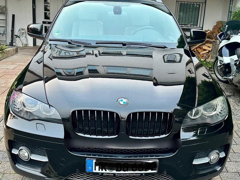 Schwarz Gebraucht 2010 BMW X6 Shadowline SUV | 13.900 € (Superpreis) - Bild 1/4