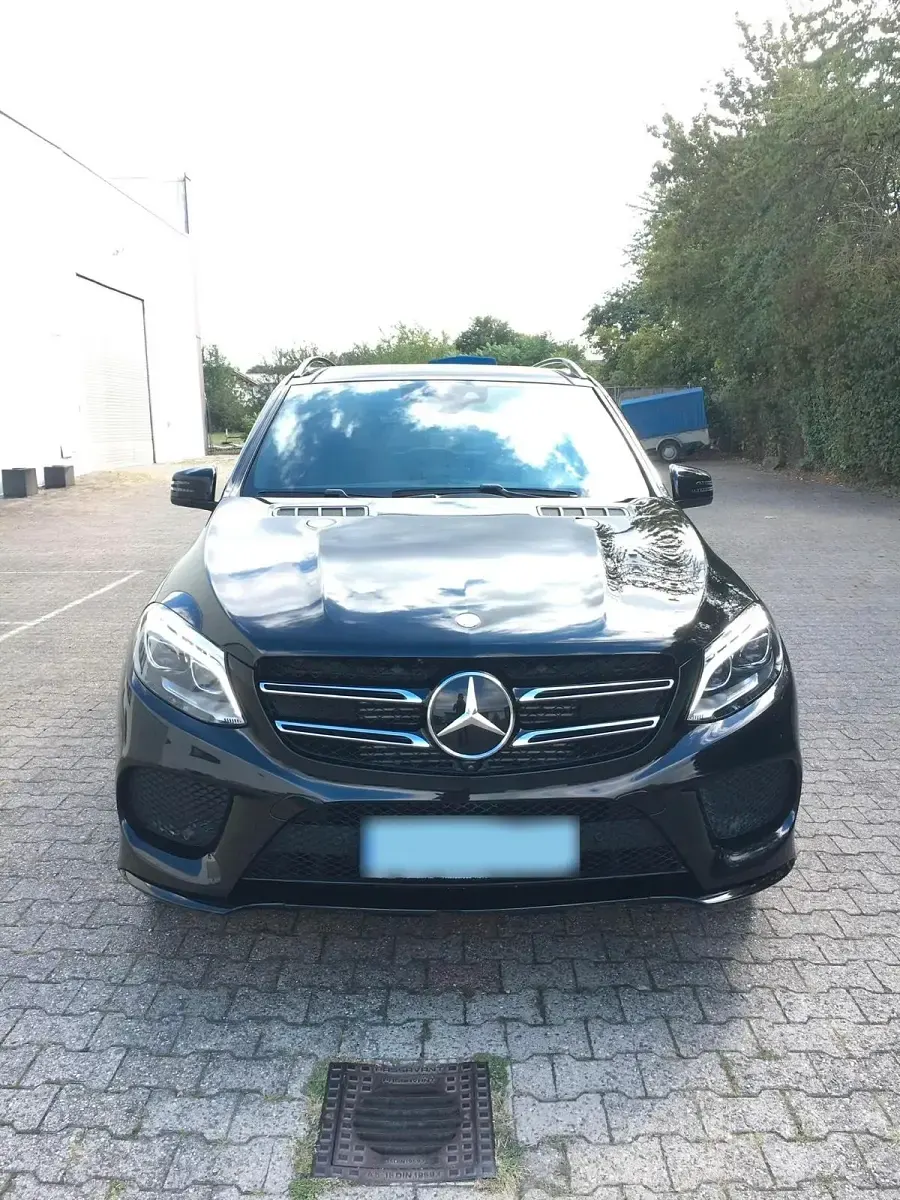 Gebraucht Mercedes GLE350 258 PS (189 kW) 2016 Schwarz SUV