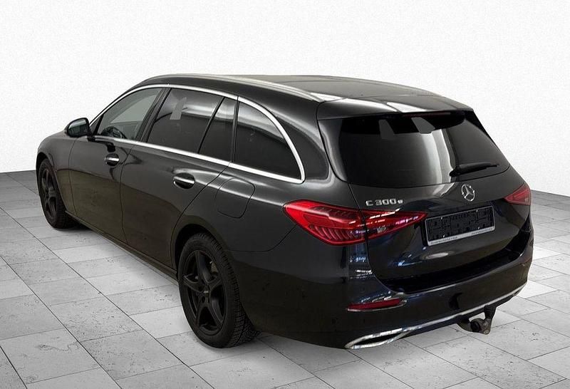 Gebraucht Mercedes C300e 313 PS (230 kW) 2022 Grau Limousine