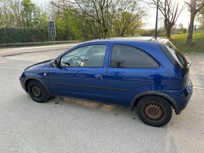 Gebraucht 2004 Opel Corsa Limousine | 1.000 € (Fairer Preis) - Bild 1/4