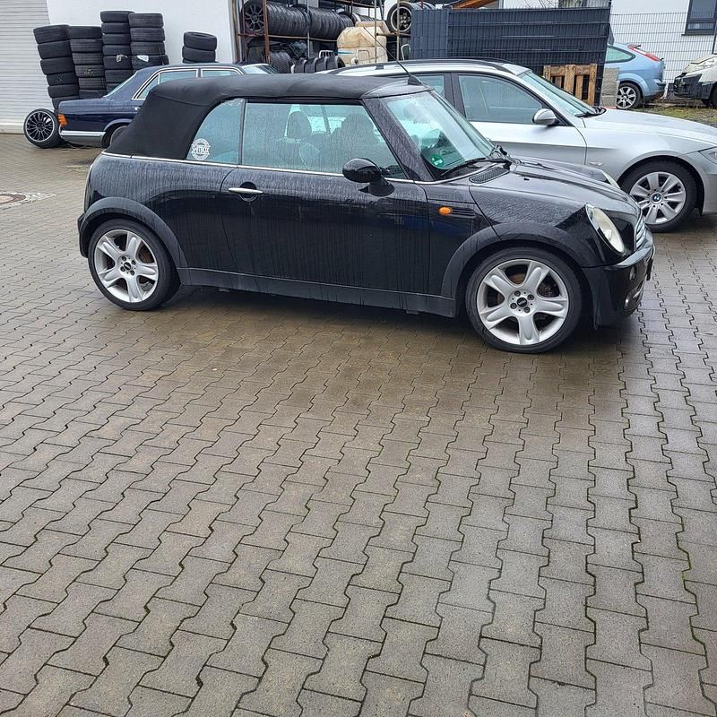 Gebraucht Mini Cooper Cabriolet 116 PS (85 kW) 2004 Schwarz Cabrio