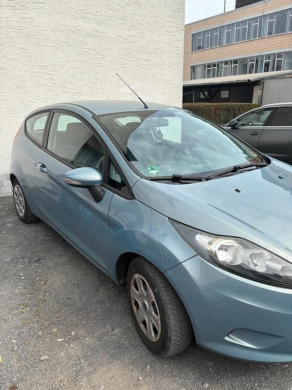 Gebraucht Ford Fiesta 68 PS (50 kW) 2008 Andere farben Kleinwagen