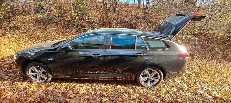 Schwarz Gebraucht 2020 Opel Insignia Kombi | 20.800 € (Fairer Preis) - Bild 1/4