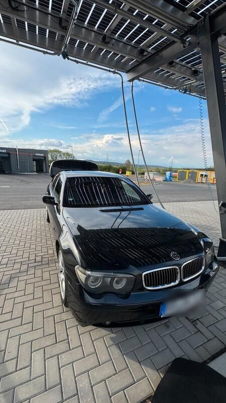 Schwarz Gebraucht 2004 BMW 730 Limousine | 4.000 € (Superpreis) - Bild 1/4