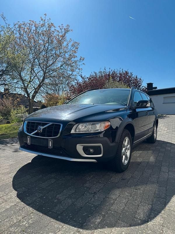 Second-hand Volvo XC70 185 CP (136 kW) 2008 Negru Break