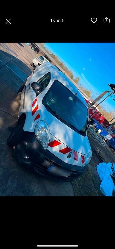 Weiß Gebraucht 2013 Renault Kangoo Limousine | 3.500 € (Superpreis) - Bild 1/4