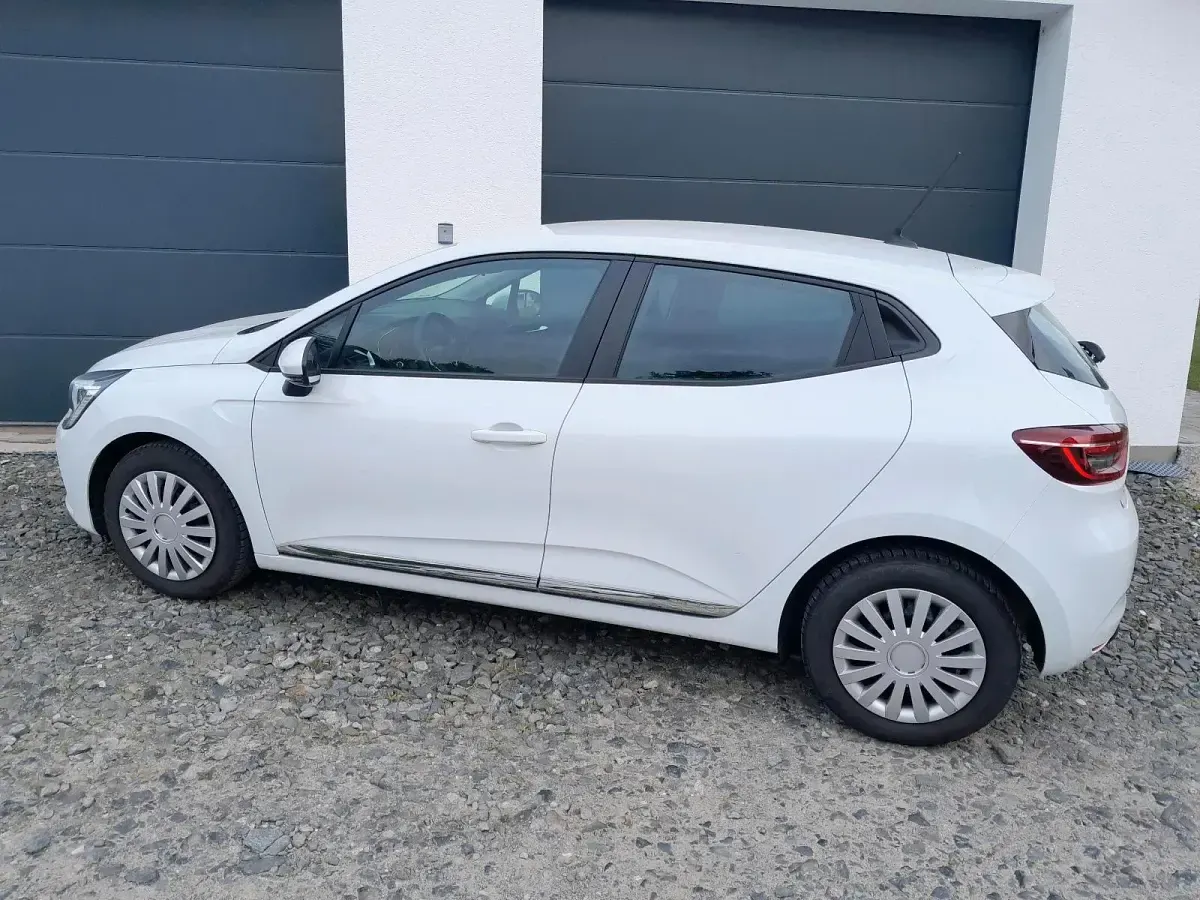 Używany Renault Clio V 72 KM (52 kW) 2020 Biały Hatchback