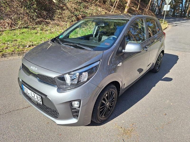 Gebraucht Kia Picanto 67 PS (49 kW) 2022 Grau Kleinwagen