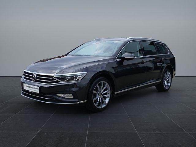 Usata VW Passat Elegance 150 CV (110 kW) 2021 Grigio Station wagon